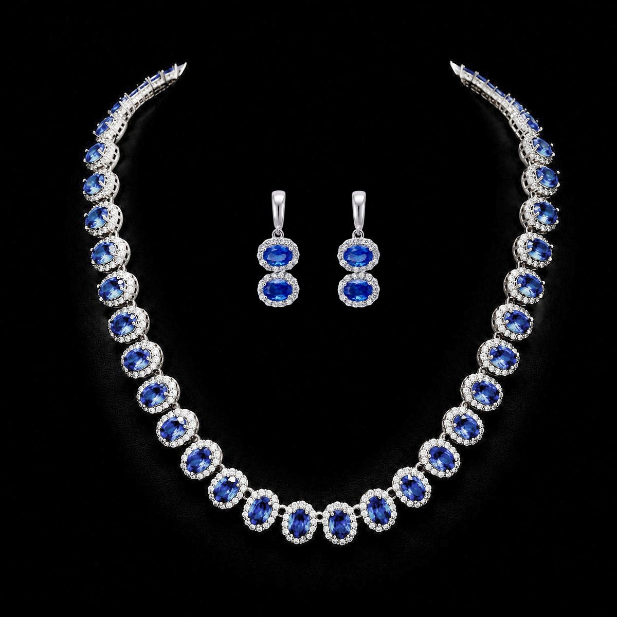 Zilverkleurige Sofia Blue Collier en Oorbellen met Saffierkleurige Zirkonia Stenen | Victoria Valenza