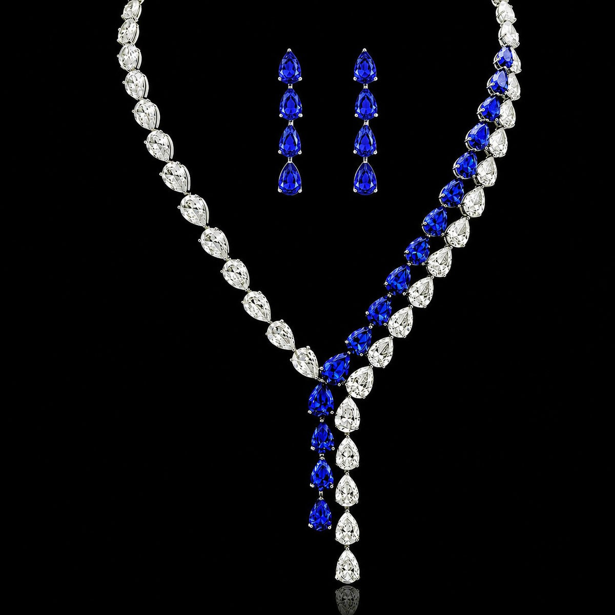 Zilverkleurige Blu Eleganza Collier en Oorbellen met Blauwe Zirkonia Stenen | Victoria Valenza