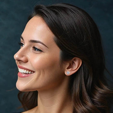 Zilveren hart oorknoppen met zirkonia's - Victoria Valenza