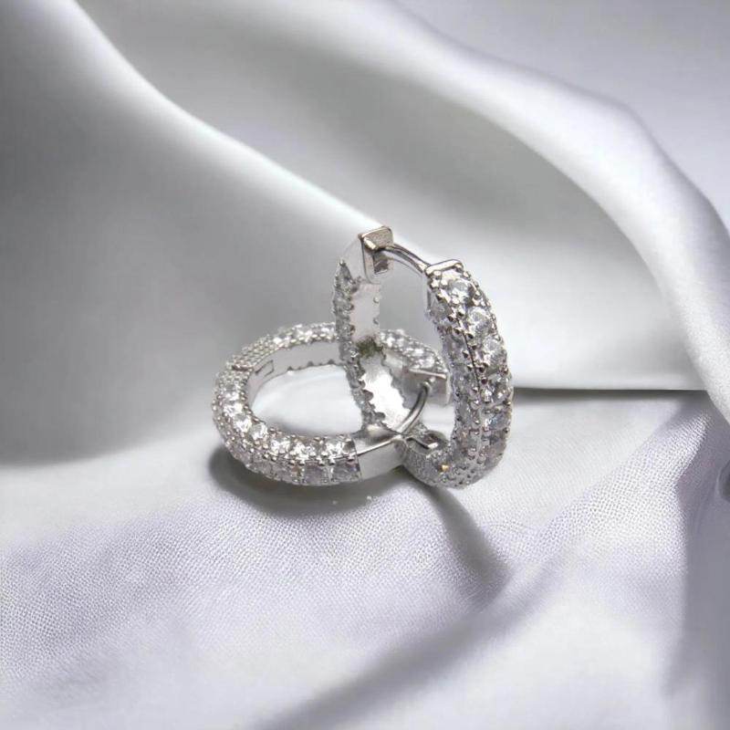 Loutade Zilveren creolen voor vrouwen, 925 sterling zilveren gedraaide creolen met 5A zirkoon, hypoallergene zilveren Huggie oorbellen, 20 mm sierlijke CZ Infinity zilveren oorbellen, trendy sieraden Loutade Zilveren creolen voor vrouwen, 925 sterling zilveren gedraaide creolen met 5A zirkoon, hypoallergene zilveren Huggie oorbellen, 20 mm sierlijke CZ Infinity zilveren oorbellen, trendy sieraden