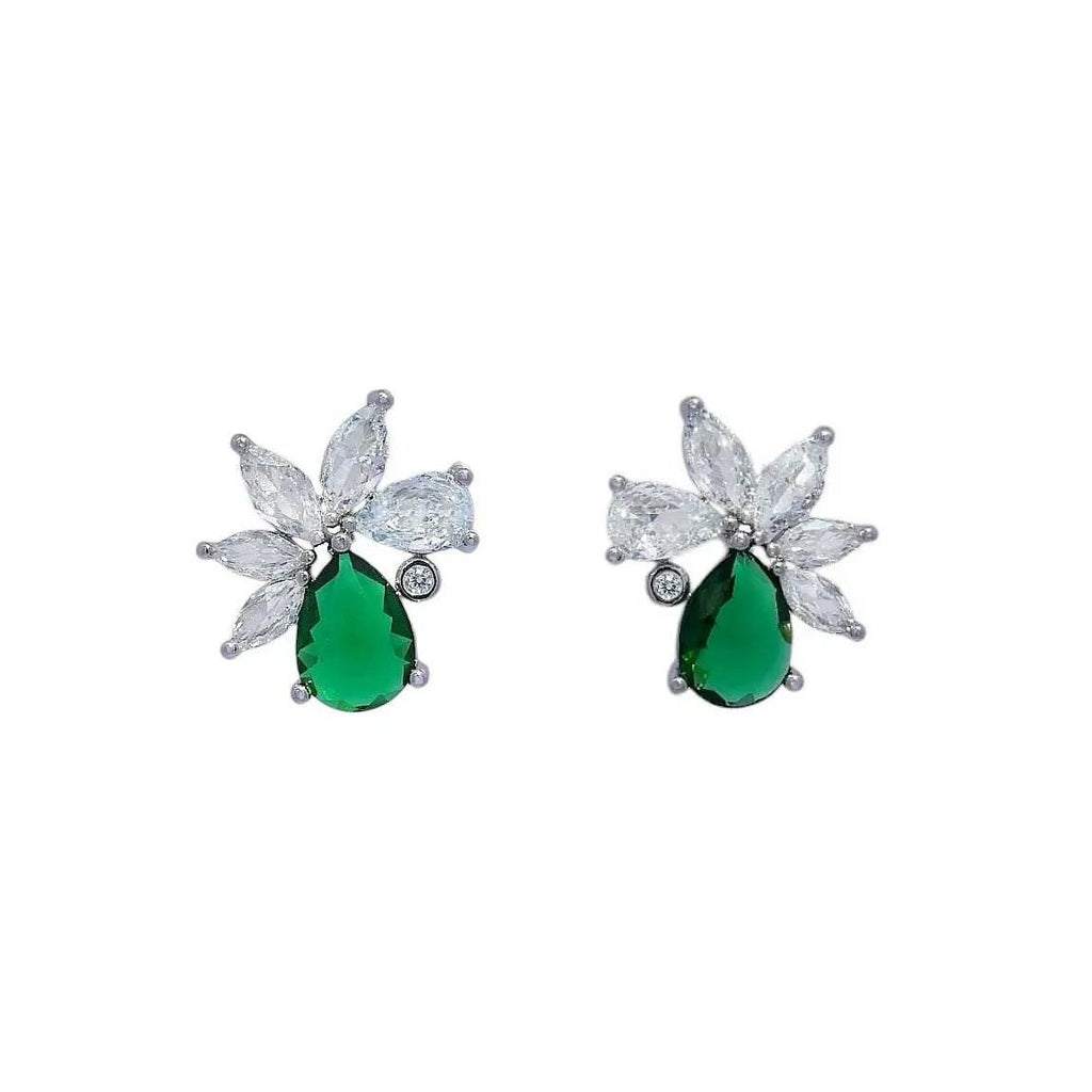Zilverkleurige oorbellen met witte markies en peervormige groene zirkonia stenen  Victoria Valenza