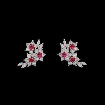 Zilverkleurige multibloem oorbellen met rode zirkonia stenen  Victoria Valenza