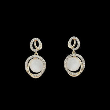 Goudkleurige design oorbellen met maansteen en zirkonia stenen  Victoria Valenza