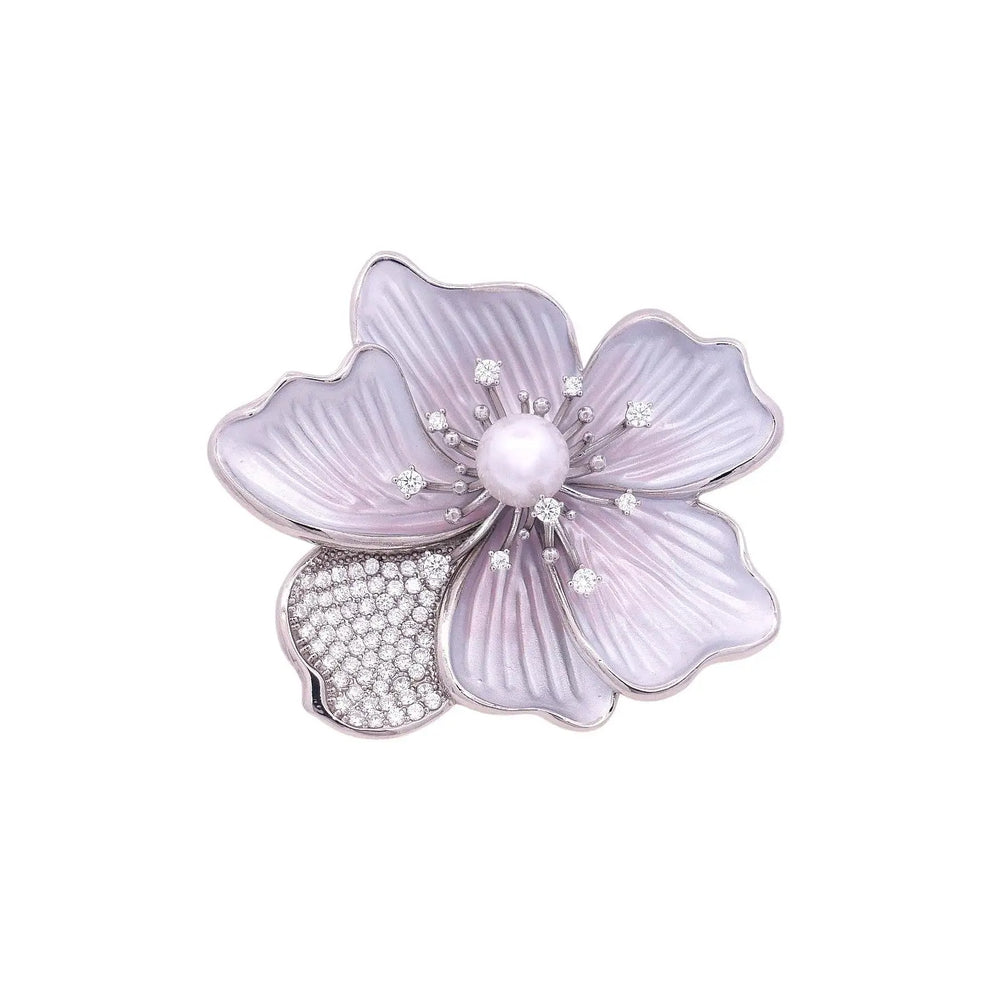 
                      
                        Zilverkleurige sakura broche met parel, emaille en zirkonia stenen  Victoria Valenza
                      
                    