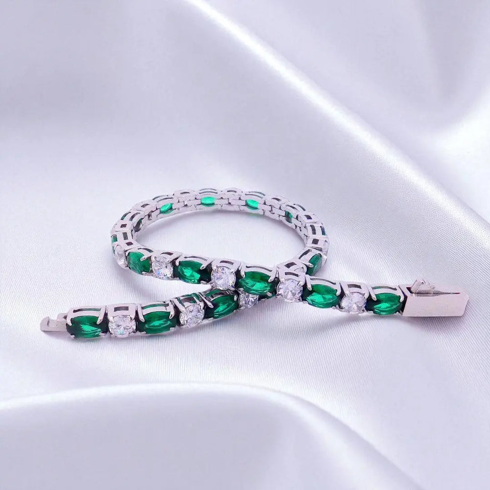 
                      
                        RVS tennis armband met paarse en witte zirkonia stenen (kopie)  Victoria Valenza
                      
                    