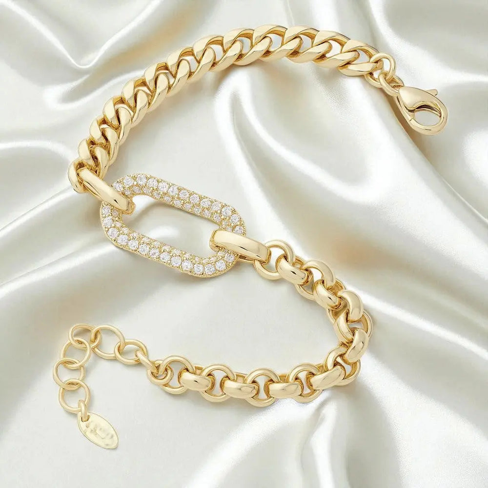 
                      
                        Goudkleurige link armband met pavé zirkonia stenen  Victoria Valenza
                      
                    