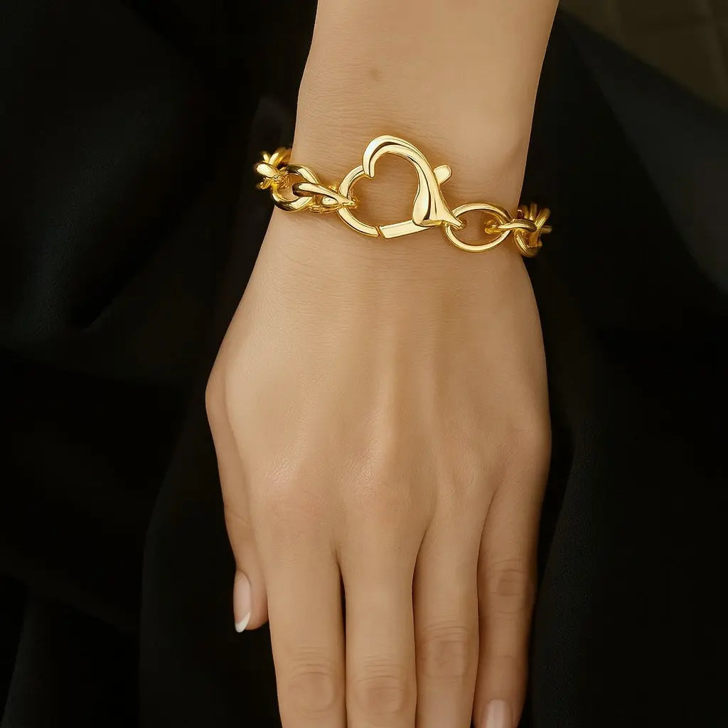 Goudkleurige fantasie armband met hart slot  Victoria Valenza