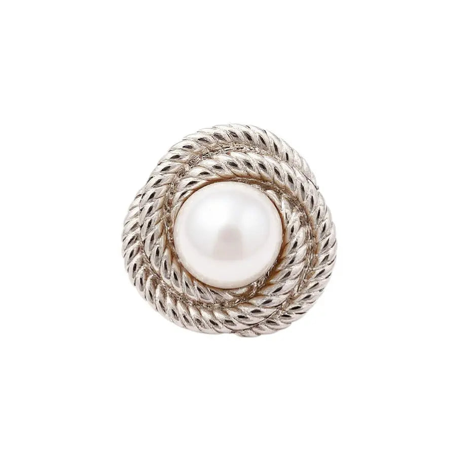 
                      
                        Zilverkleurige knot broche met parel  Victoria Valenza
                      
                    