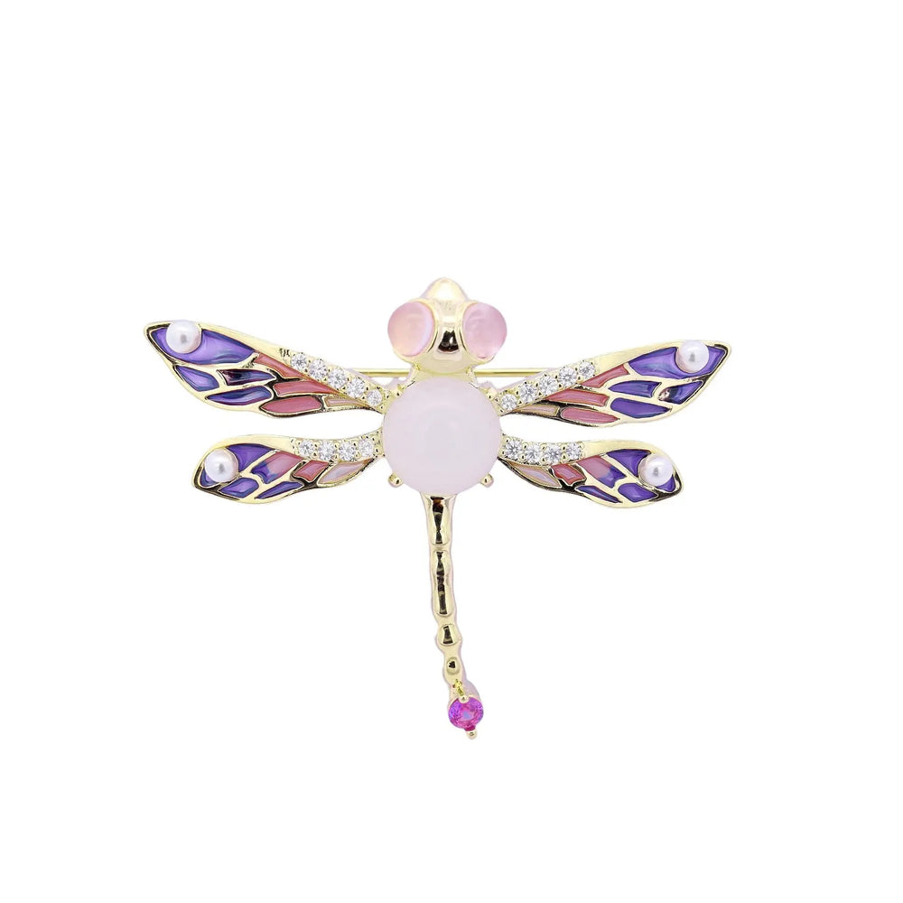 
                      
                        Goudkleurige libelle broche tevens hanger met emaille, parels en zirkonia stenen  Victoria Valenza
                      
                    