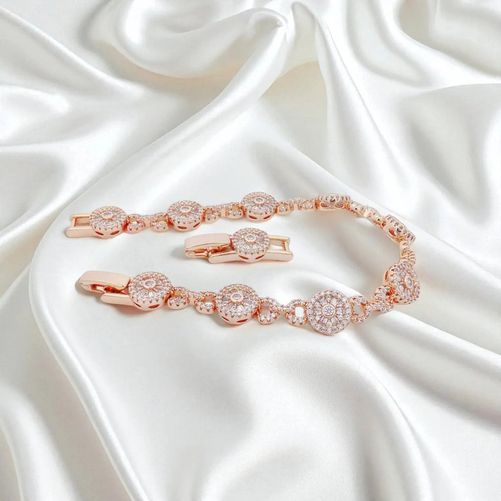 
                      
                        Roségoudkleurige armband met zirkonia stenen  Victoria Valenza
                      
                    