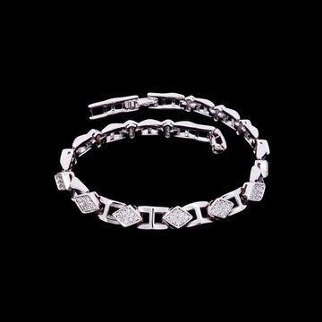 Zilverkleurige ruit armband met zirkonia stenen  Victoria Valenza