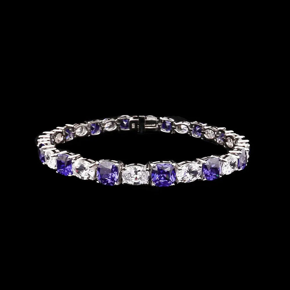 Zilveren armband met cushion tanzanietkleurige zirkonia stenen  Victoria Valenza