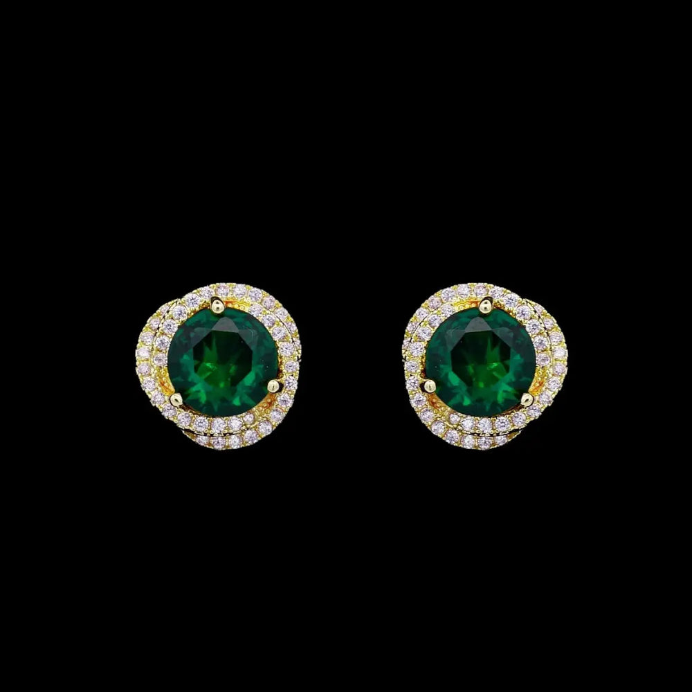 Goudkleurige entourage oorbellen met clipsen en groene zirkonia stenen  Victoria Valenza