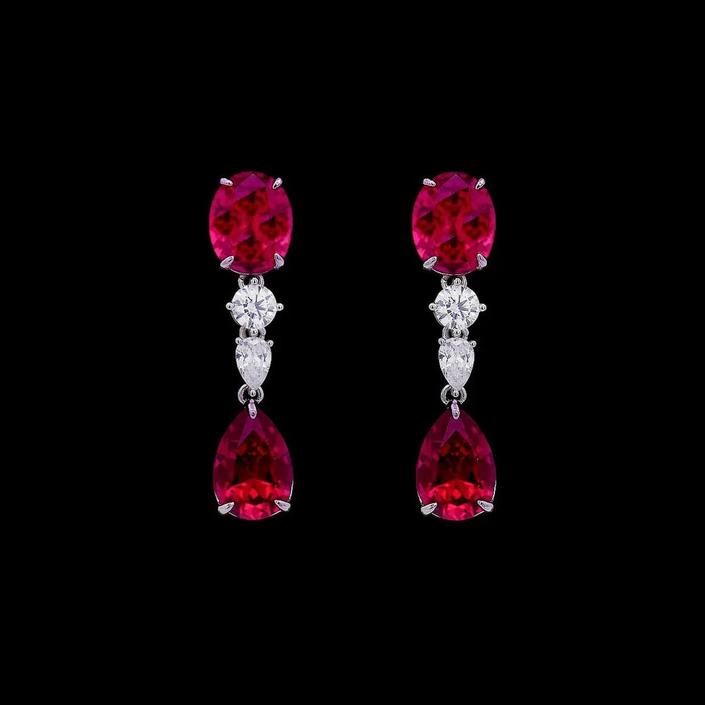 Zilveren royal oorbellen met rode zirkonia stenen  Victoria Valenza