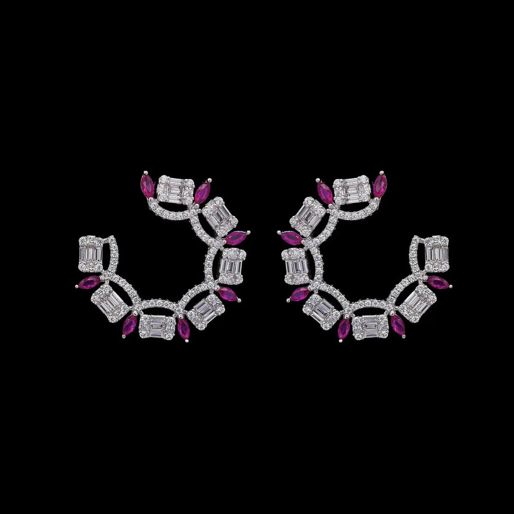 Zilveren waaier oorbellen met roze zirkonia stenen  Victoria Valenza