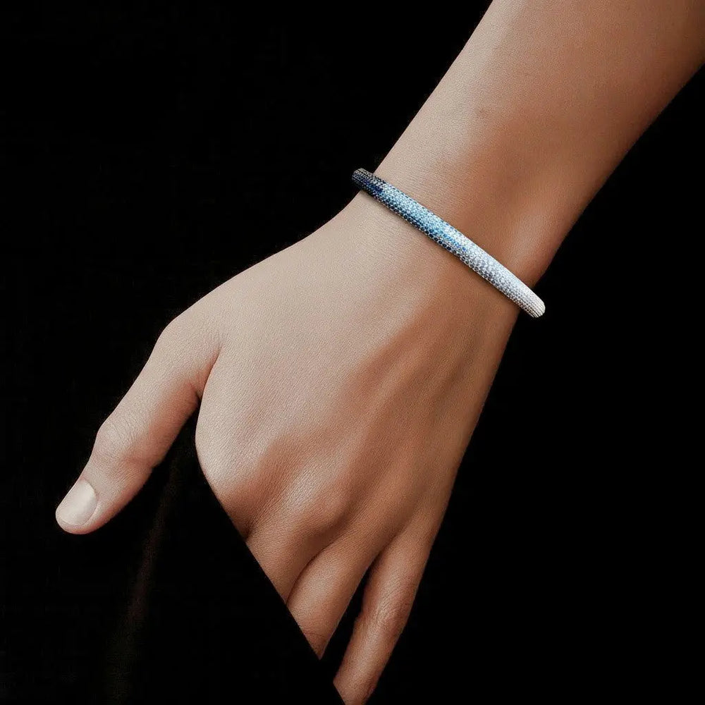 Zilveren armband met blauwe zirkonia stenen  Victoria Valenza