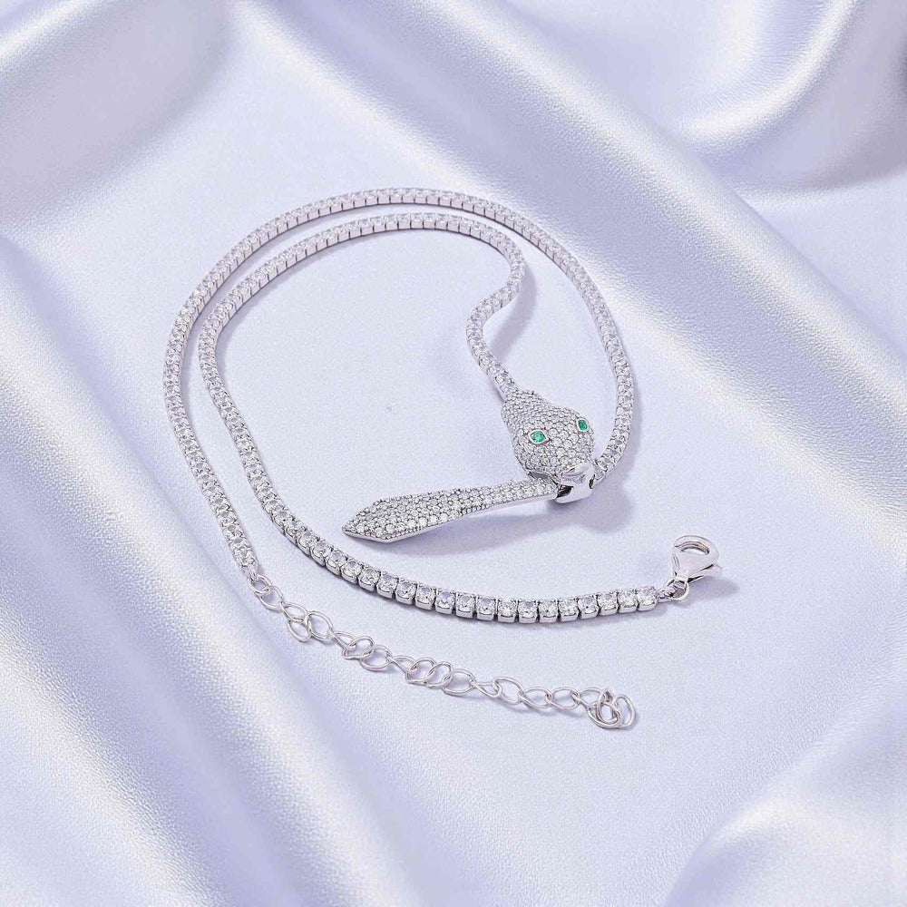 
                      
                        Zilveren Snake collier met zirkonia stenen  Victoria Valenza
                      
                    