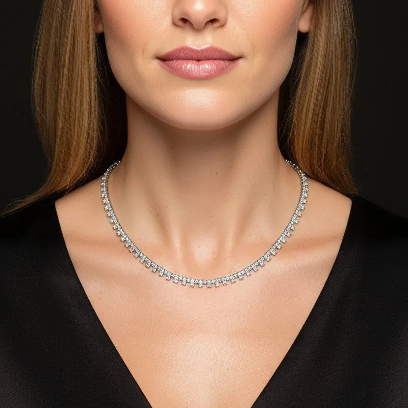 Zilveren choker met zirkonia stenen  Victoria Valenza