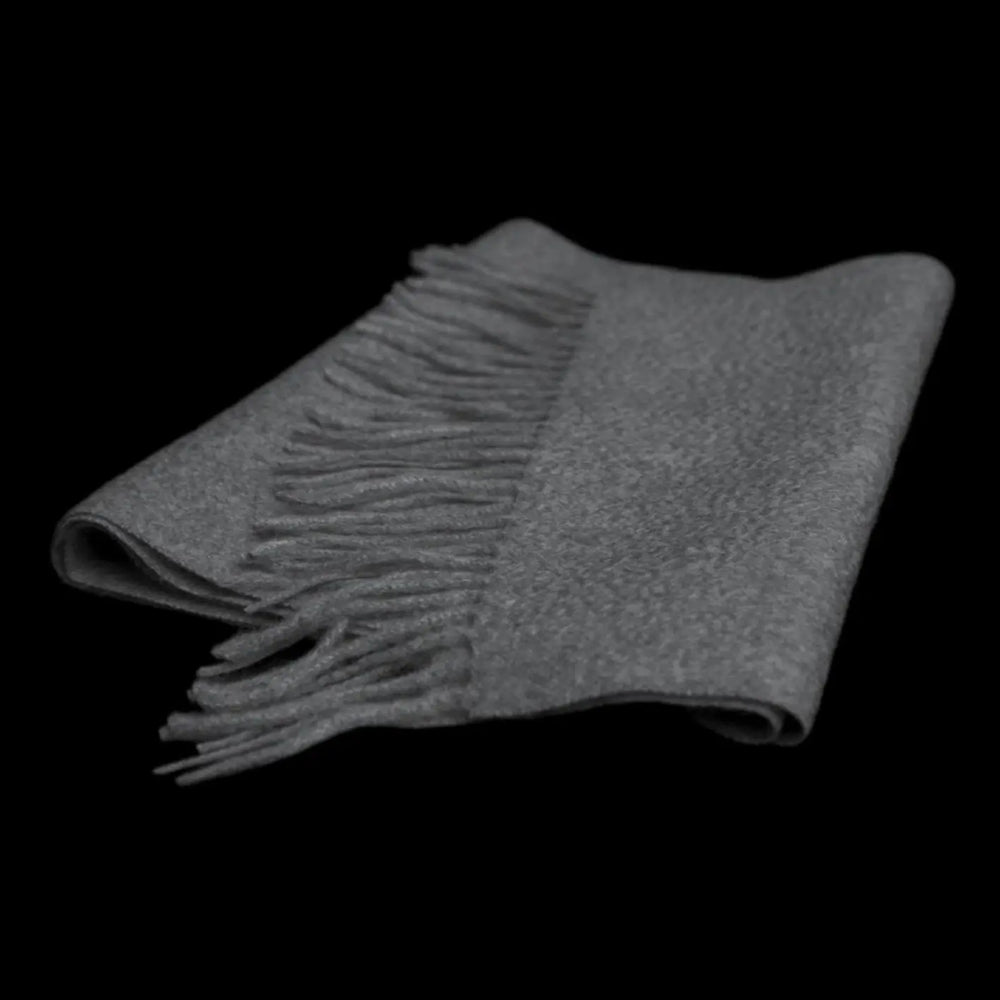 Verkeersgrijs A 100% cashmere sjaal met franjes – luxe kasjmier sjaal 176 × 33 cm