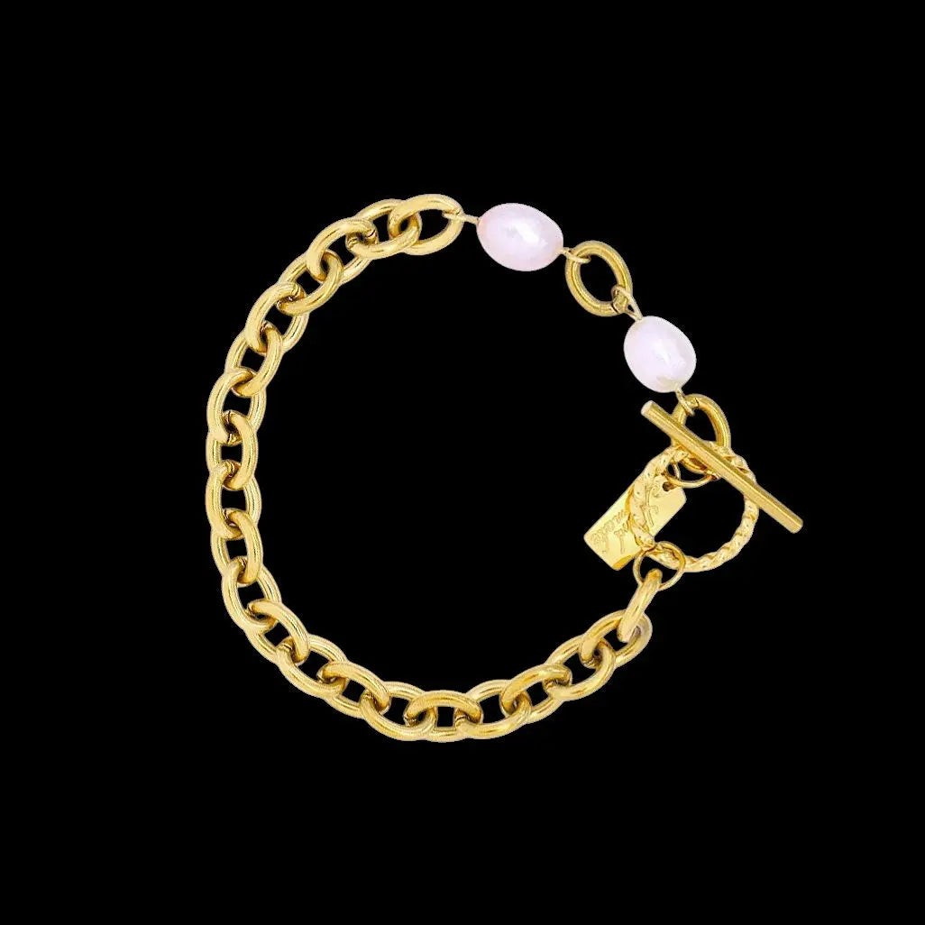 Goudkleurige Jasseron Armband met Zoetwaterparels en Kapittelslot