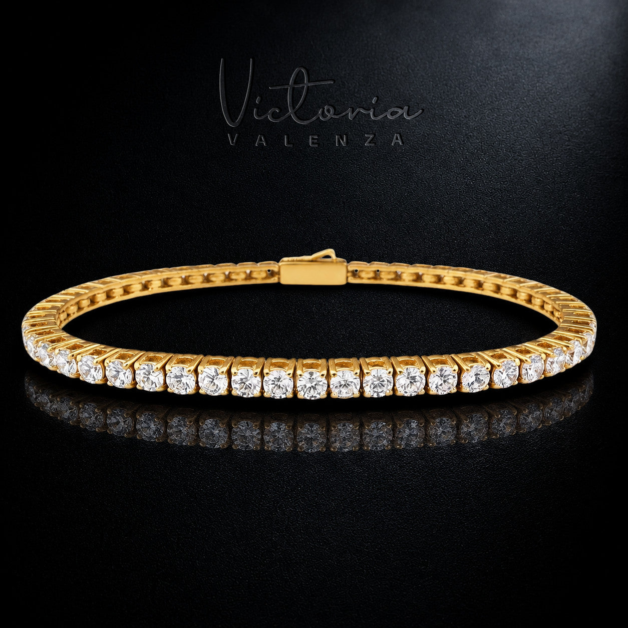Goudkleurige RVS Tennisarmband met 3 mm Zirkonia Stenen | Victoria Valenza
