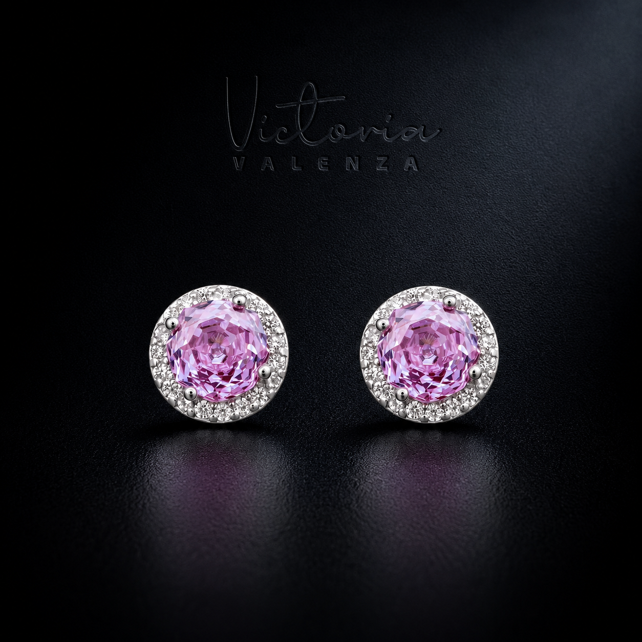 925 Sterling Zilveren Entourage Oorbellen met Lila Zirkonia Stenen | Victoria Valenza