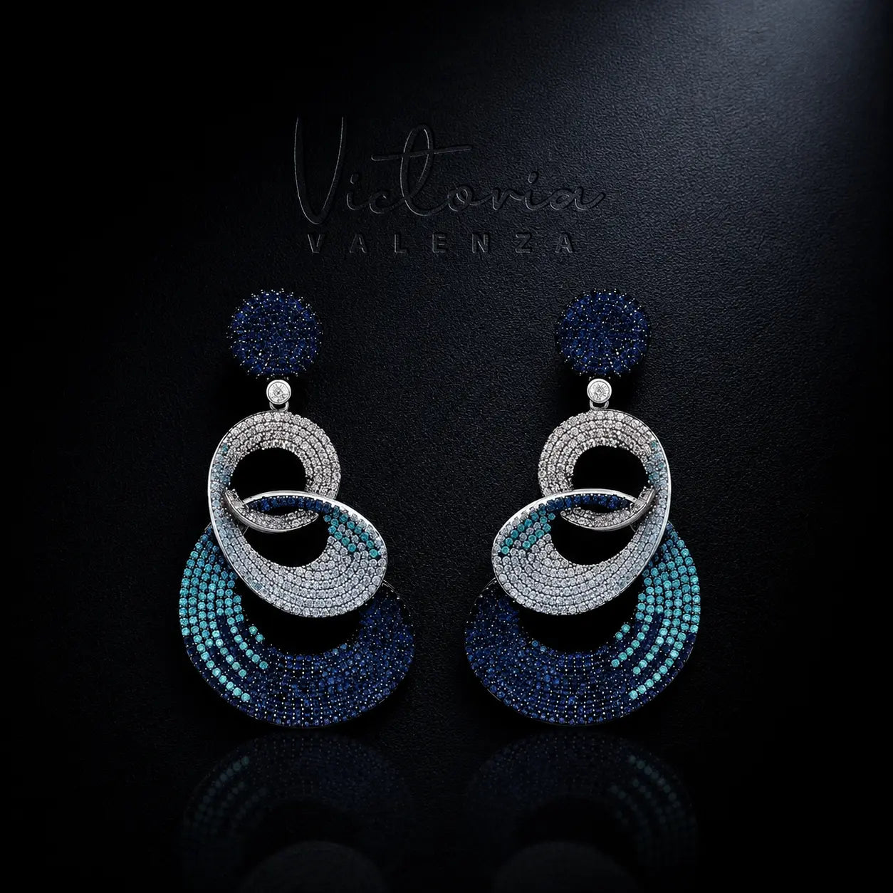925 Sterling Zilveren Oorbellen met Blauwe Zirkonia Stenen