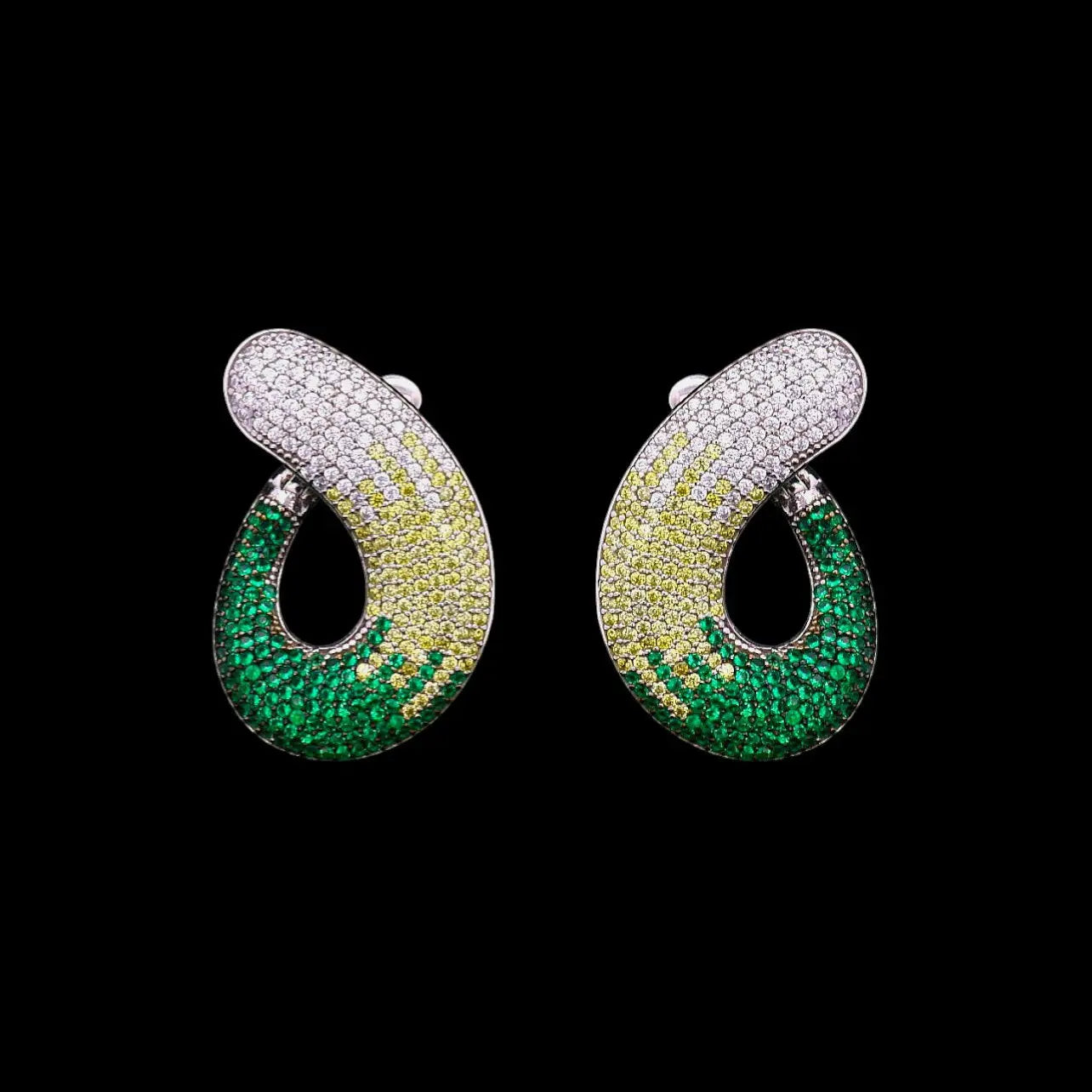 925 Sterling Zilveren Twist Oorbellen met Groene Zirkonia Stenen