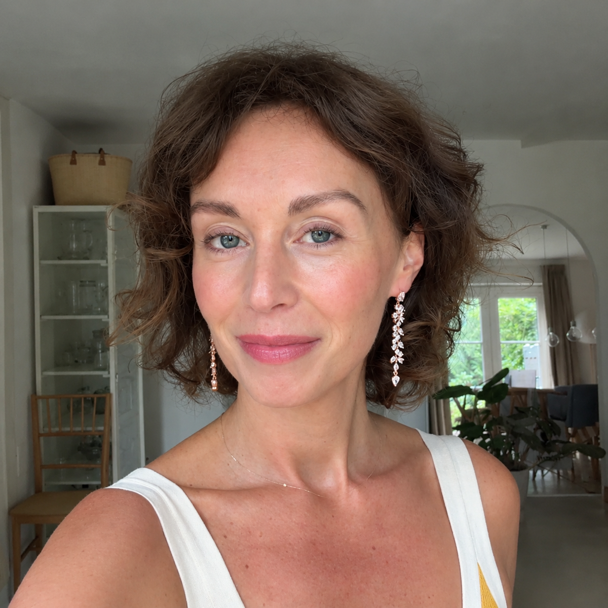 Roségoudkleurige Blad Oorbellen met Zirkonia Stenen | Victoria Valenza