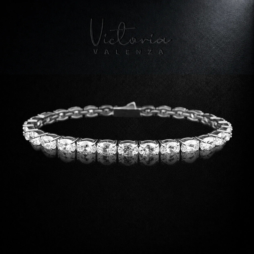 Zilverkleurige RVS Tennisarmband met Ovale Zirkonia Stenen | Victoria Valenza