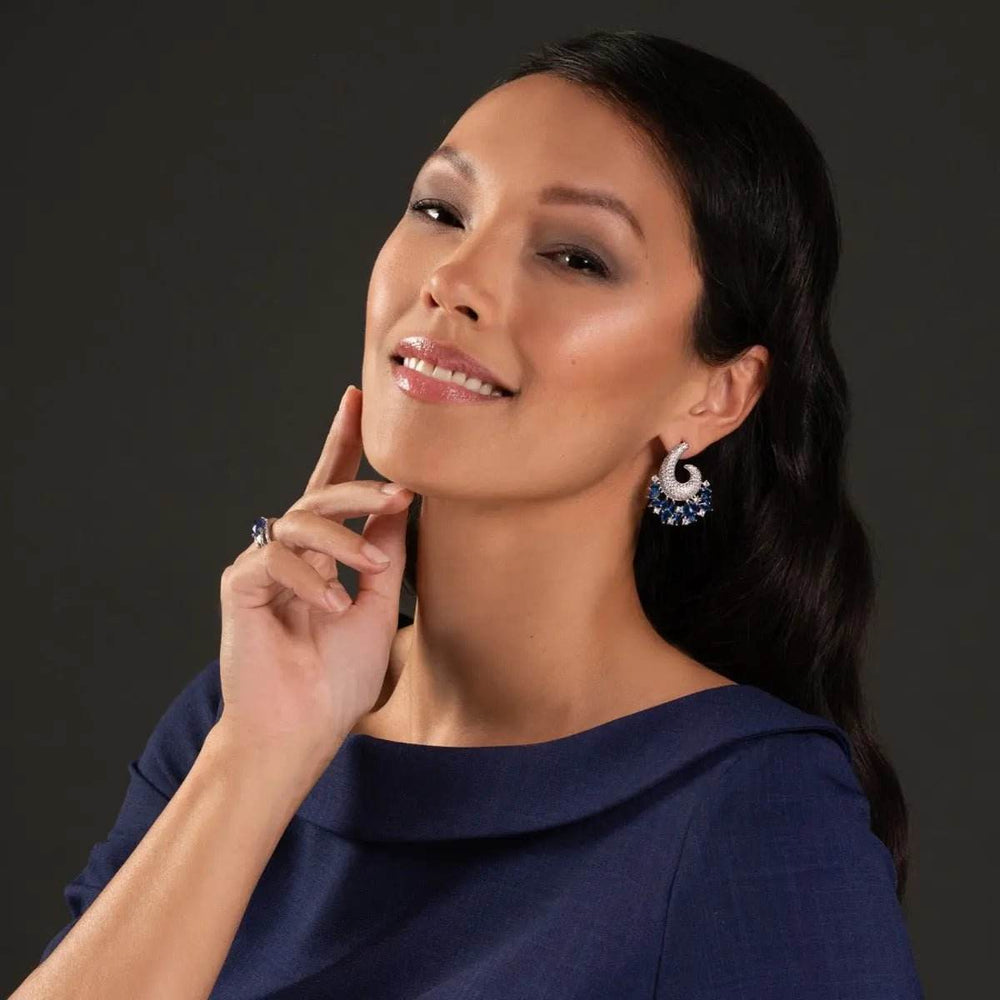 Zilverkleurige Glamour Oorbellen met Blauwe Zirkonia stenen - Victoria Valenza