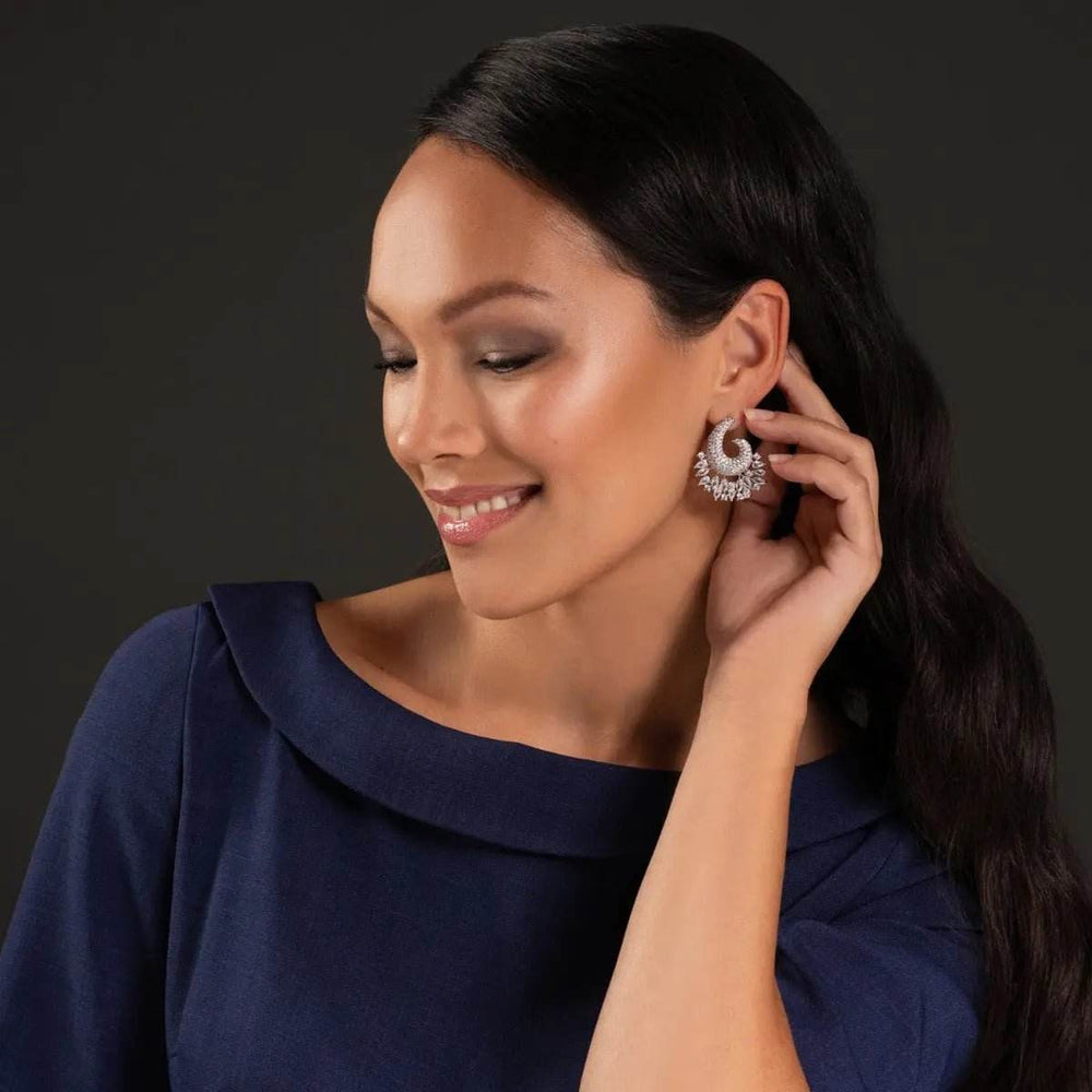 Zilverkleurige Glamour Oorbellen Met Zirkonia stenen - Victoria Valenza