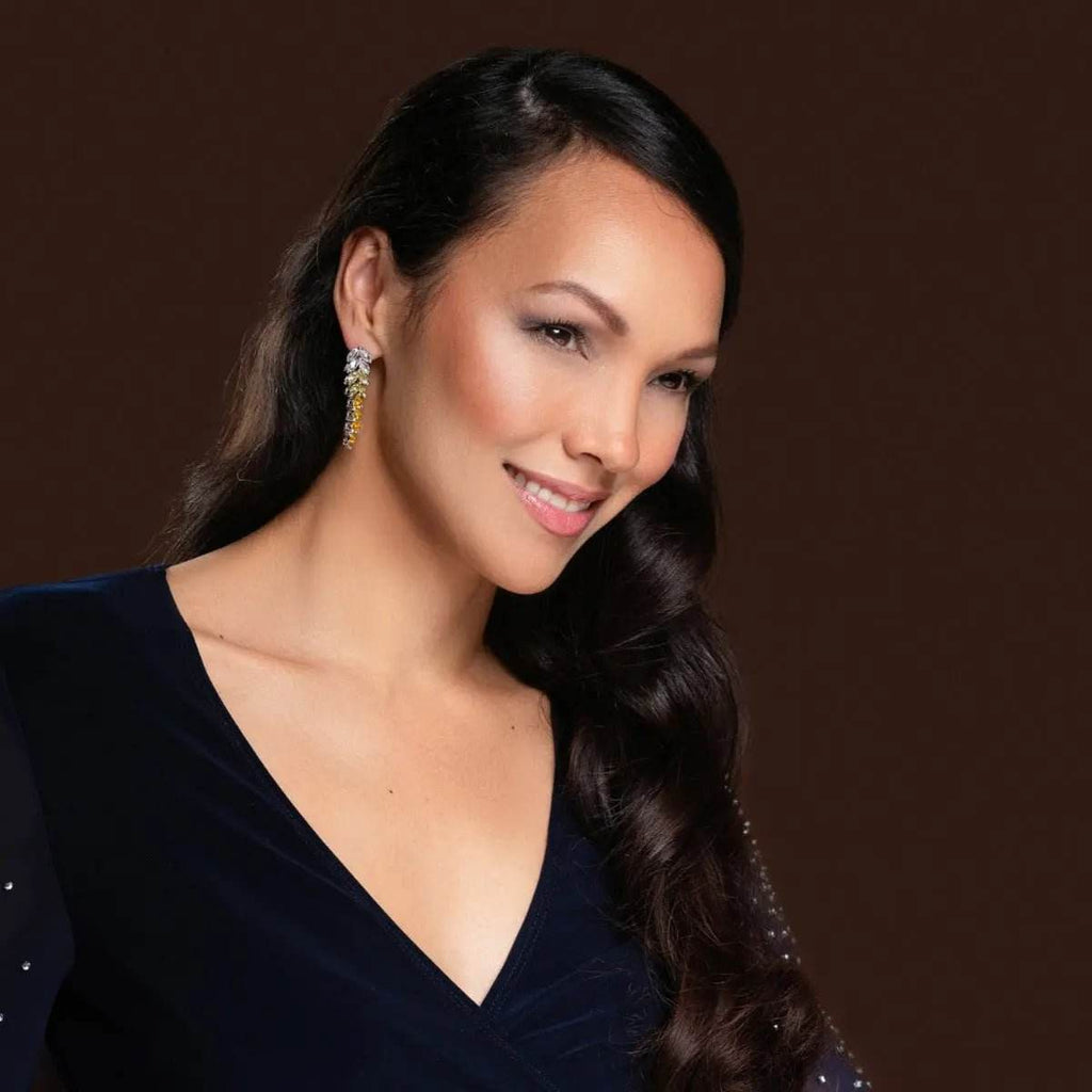 Zilverkleurige lange oorbellen met gele zirkonia stenen - Victoria Valenza